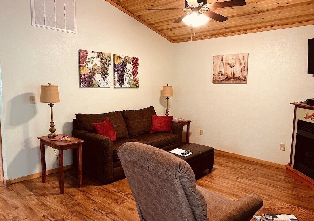 Photo of Bedroom in Alto Pass