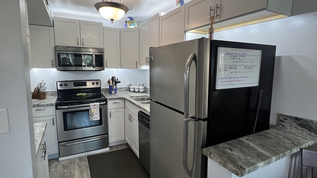 Photo of Kitchen in Biltmore Beach