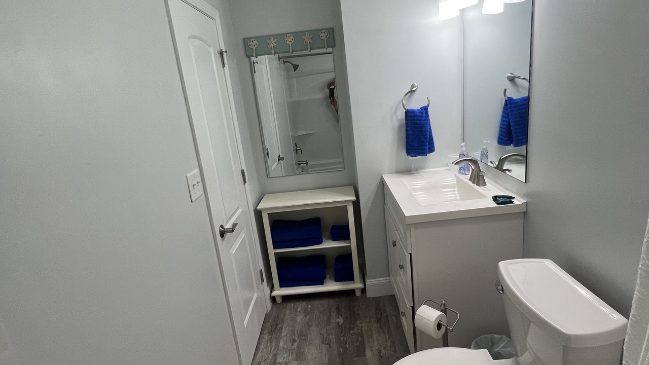 Photo of Bathroom in Biltmore Beach