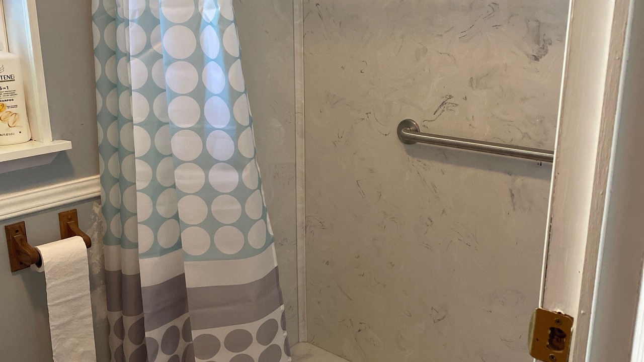 Photo of Bathroom in Vevay
