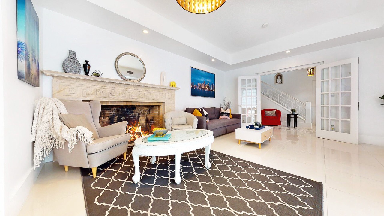 Photo of Livingroom in West Avenue