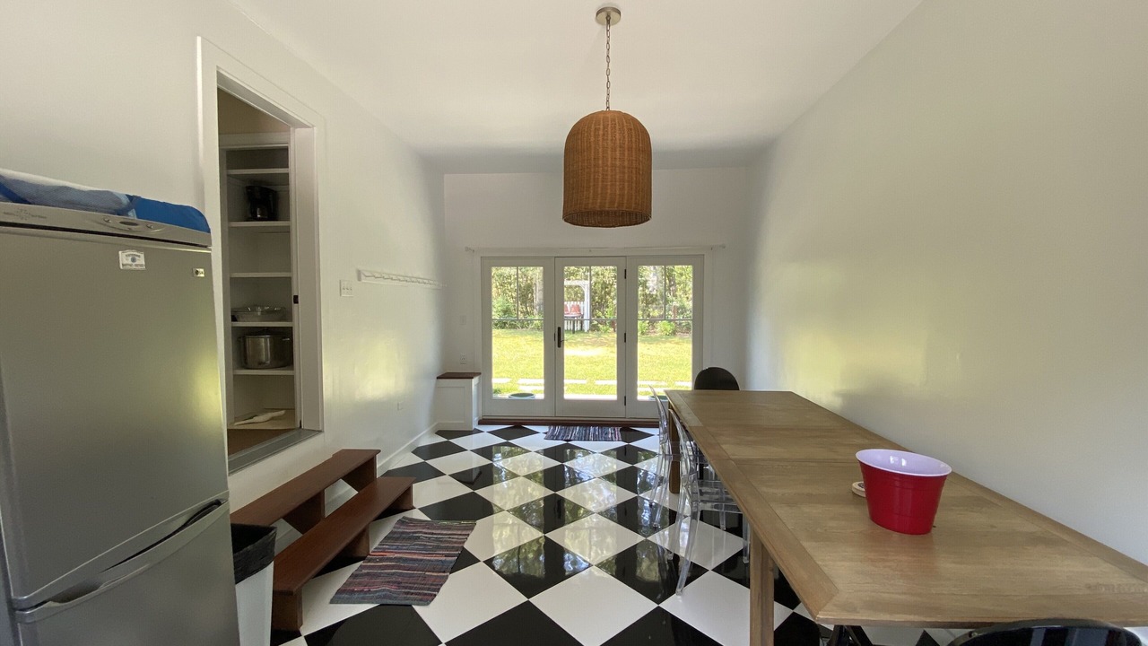 Photo of Bedroom in Lagoon Heights