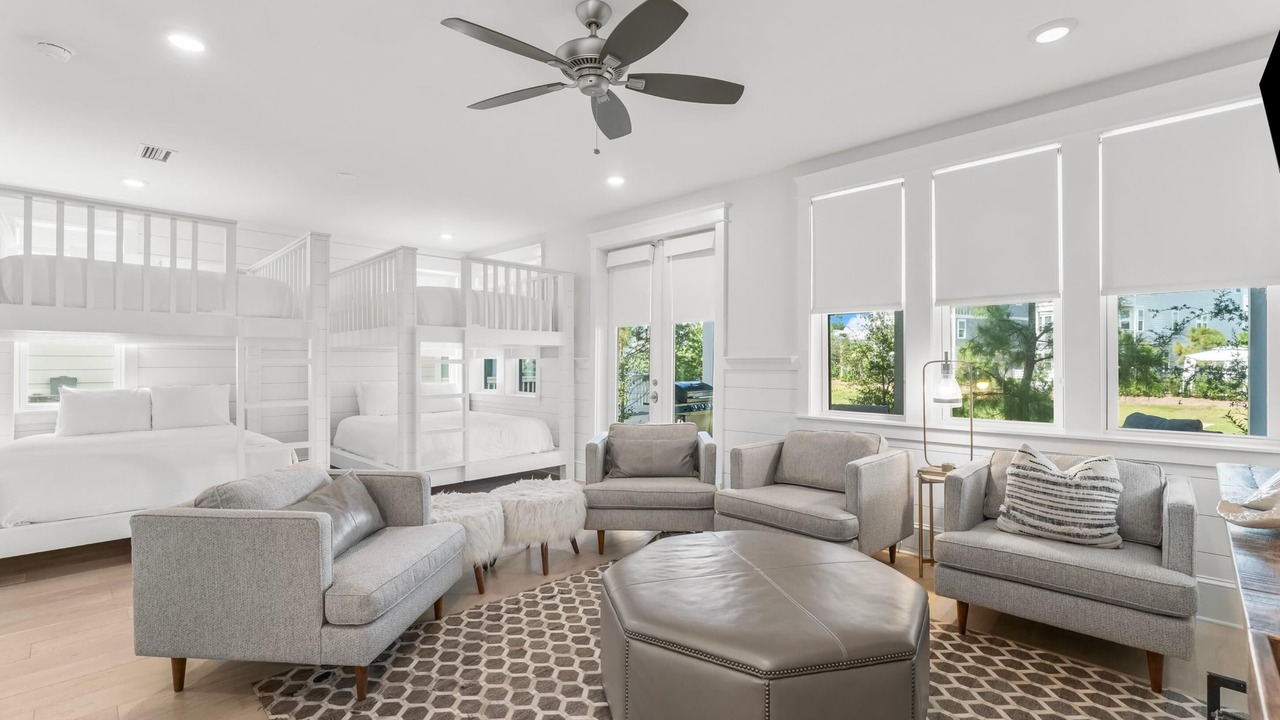 Photo of Bedroom in Santa Rosa Beach