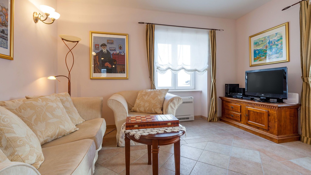 Photo of Livingroom in Sumartin