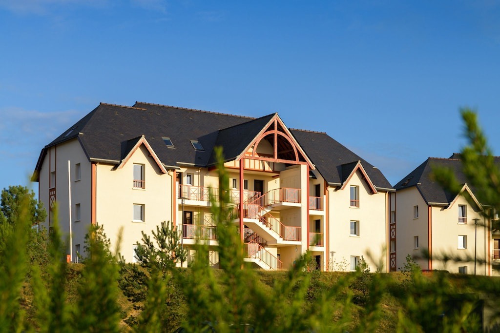 Photo of Buildings in Sables-d'Or-les-Pins
