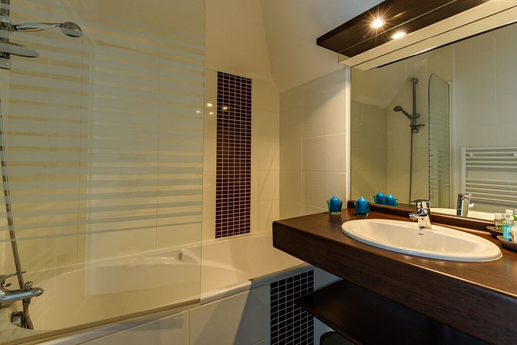 Photo of Bathroom in Sables-d'Or-les-Pins