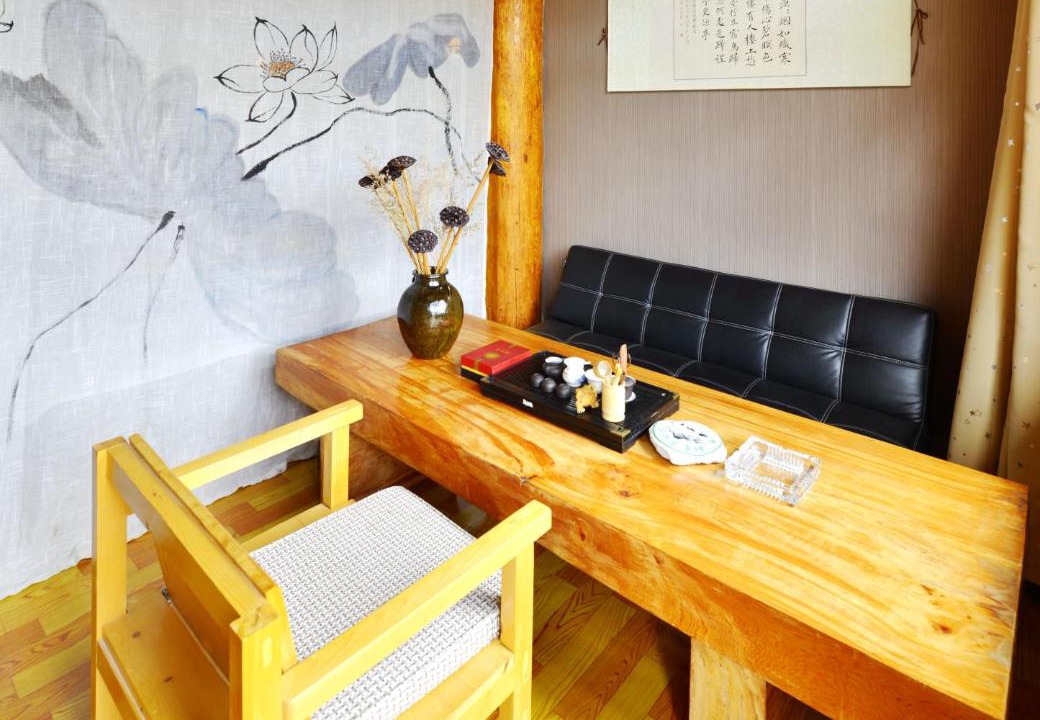 Photo of Livingroom in Shangri-La
