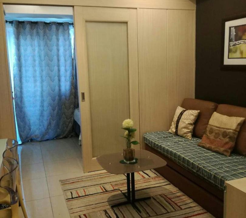 Photo of Livingroom in Downtown
