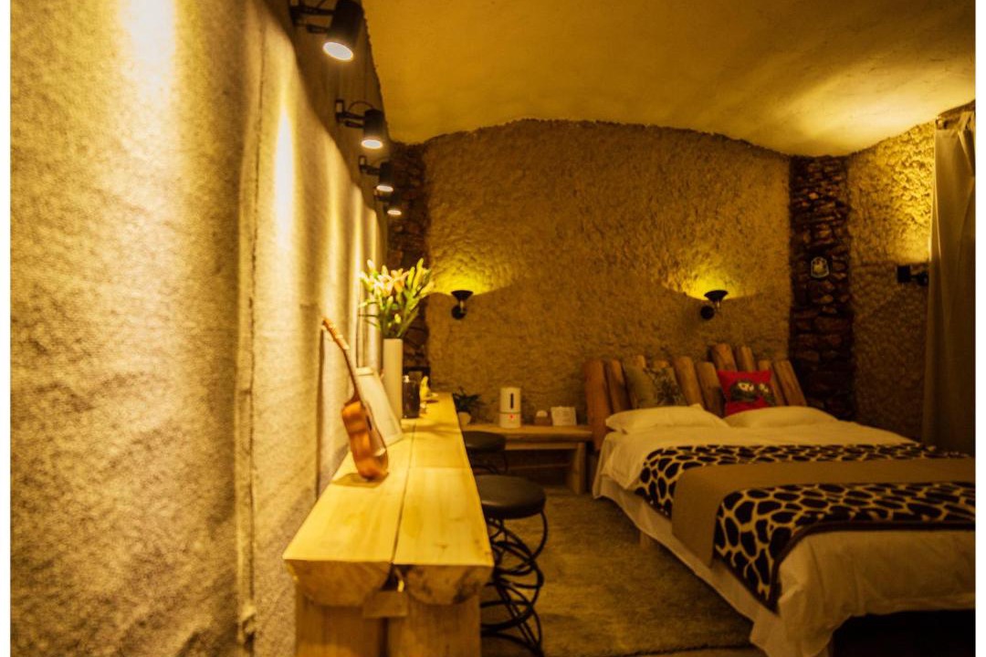 Photo of Bedroom in Shangri-La