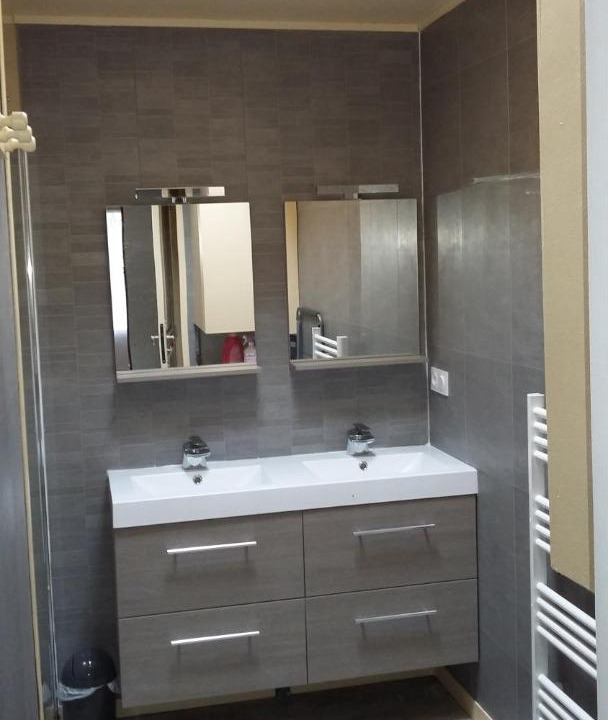 Photo of Bathroom in Begard