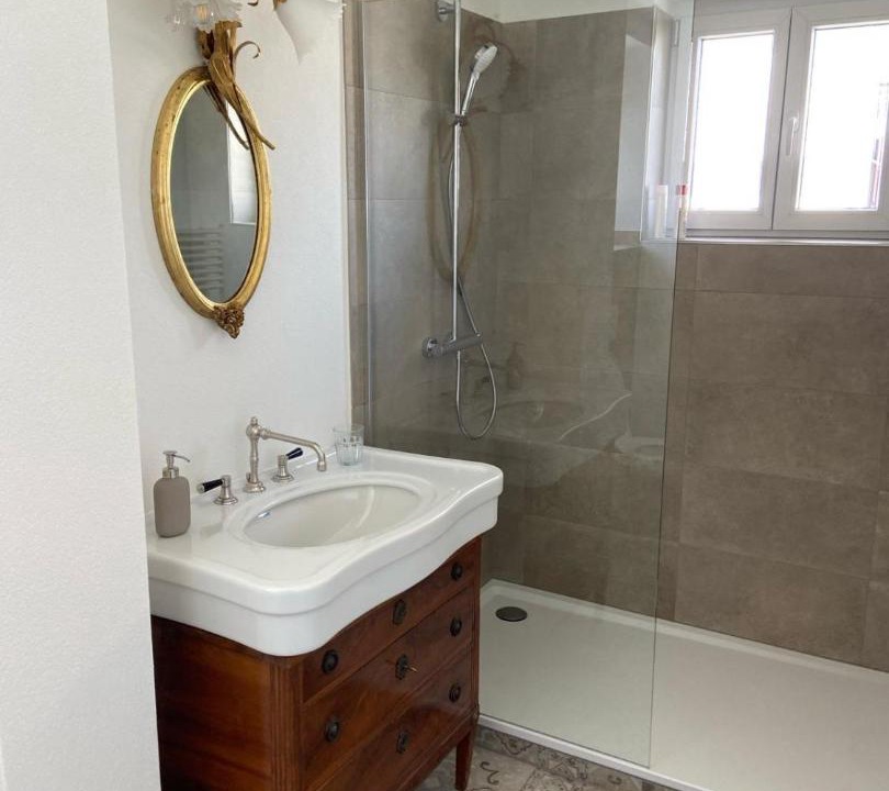 Photo of Bathroom in Bruderholz