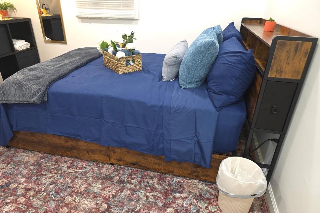 Photo of Bedroom in Baywood