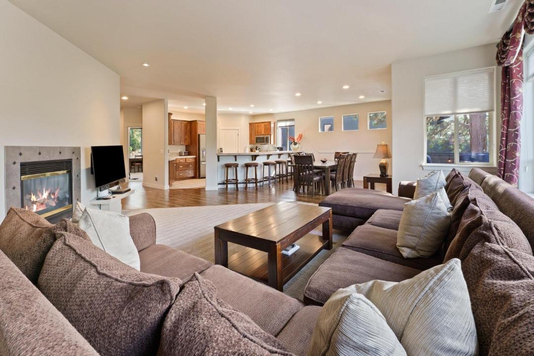 Photo of Livingroom in Bend