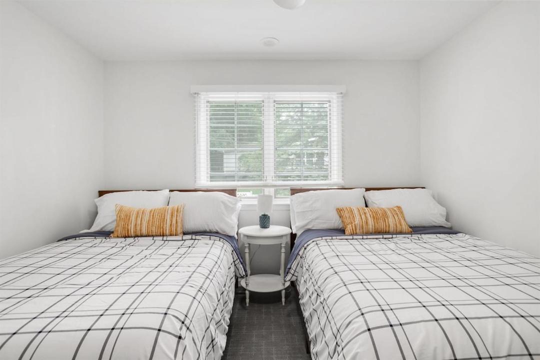 Photo of Bedroom in Wooded Estates