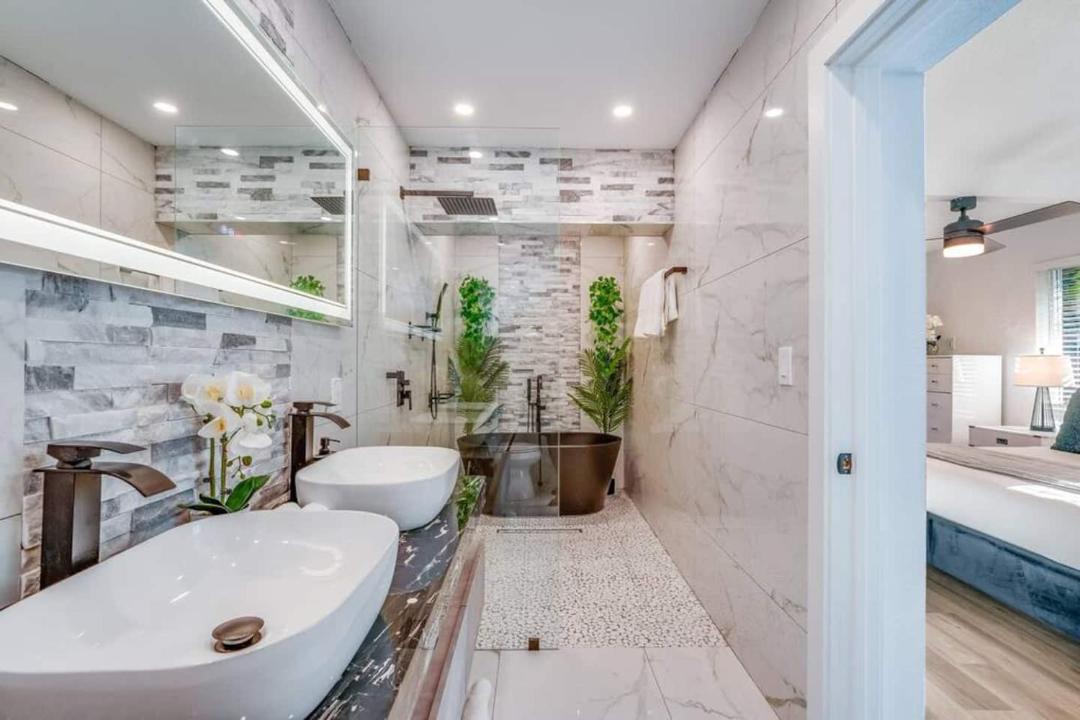 Photo of Bathroom in Croissant Park