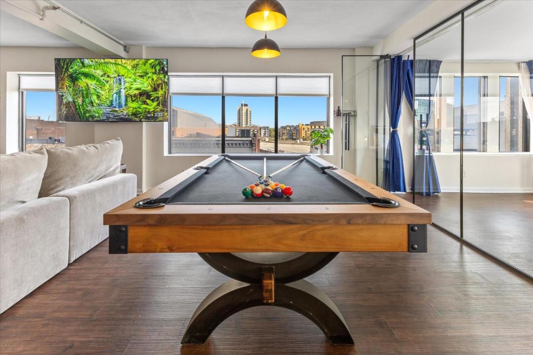 Photo of Livingroom in Wholesale District