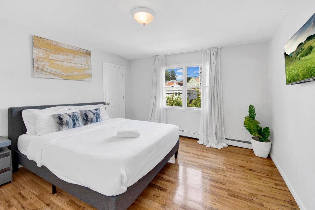 Photo of Bedroom in Southeast Yonkers