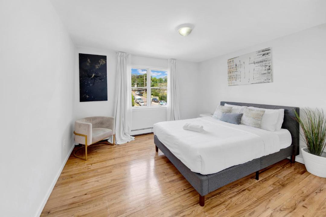 Photo of Bedroom in Southeast Yonkers