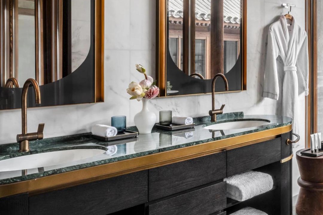 Photo of Bathroom in Downtown Beijing