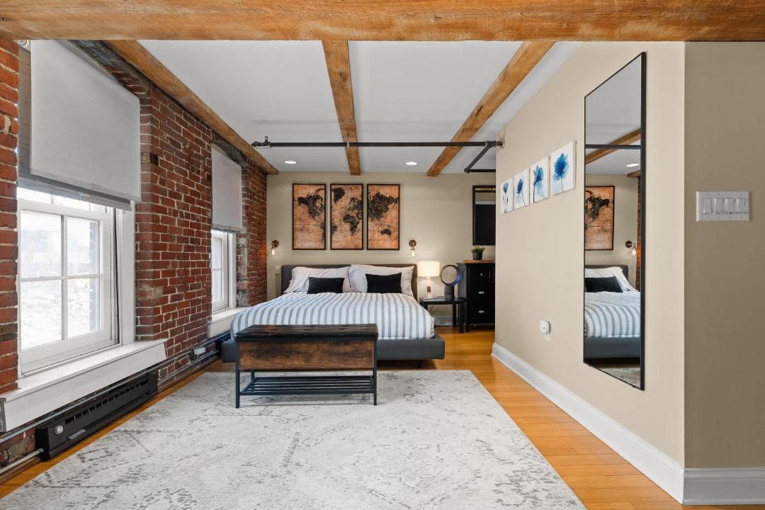 Photo of Bedroom in Wholesale District