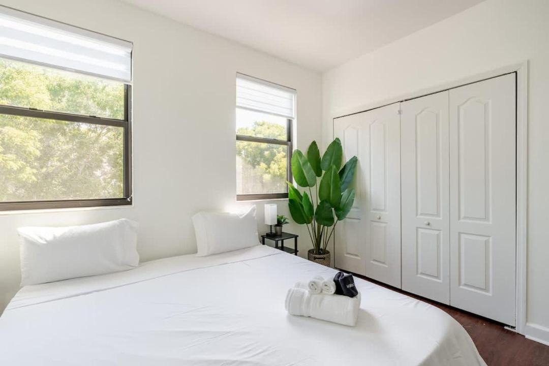 Photo of Bedroom in Tamiami