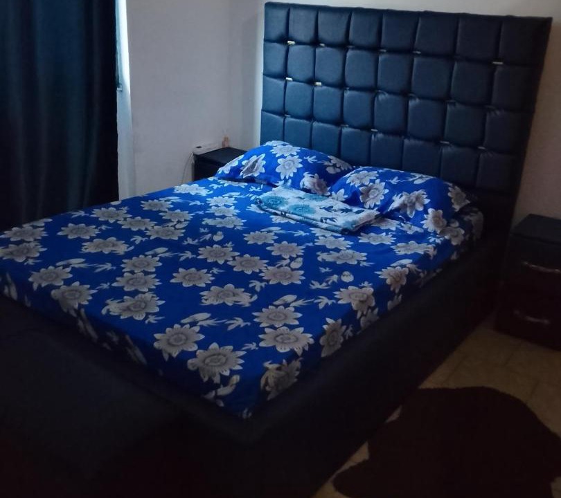 Photo of Bedroom in Pointe-Noire