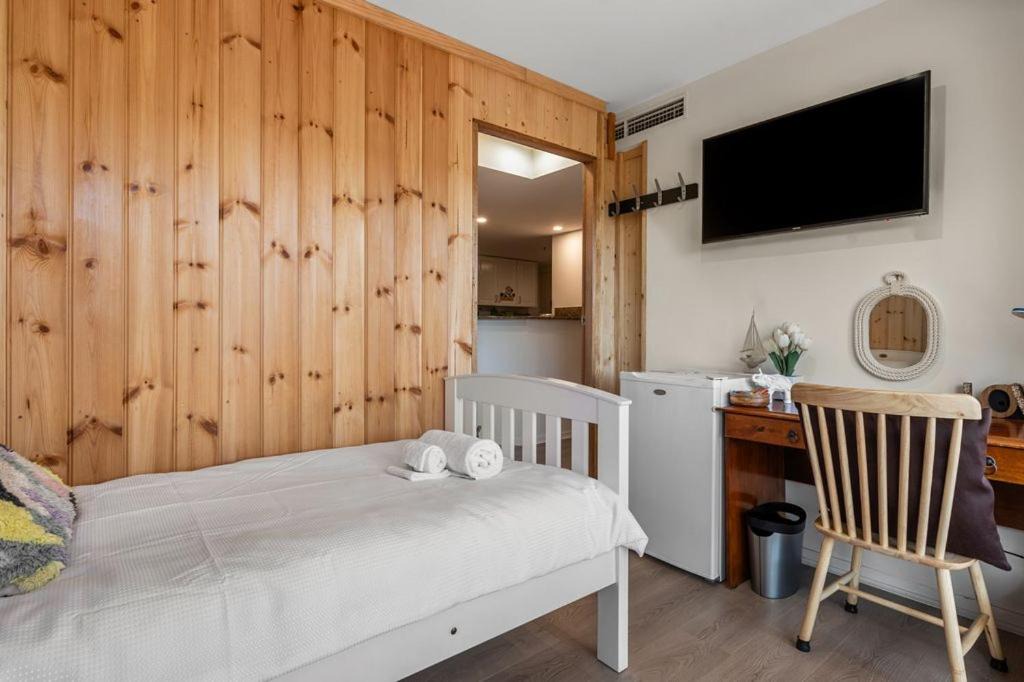 Photo of Bedroom in Darling Harbour