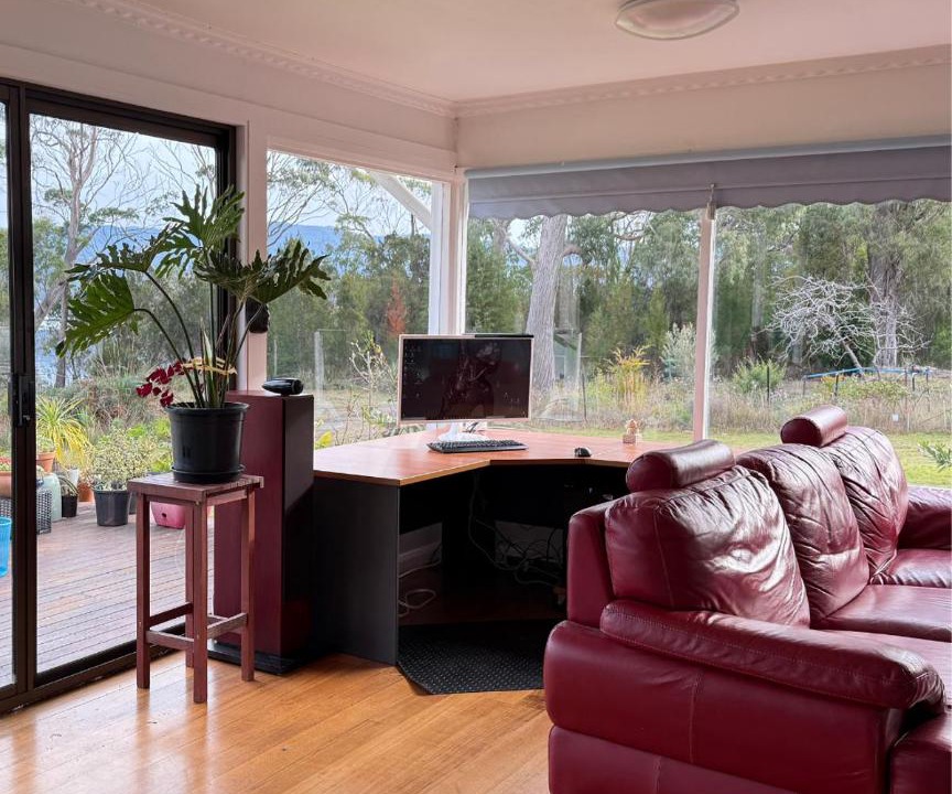Photo of Livingroom in Tinderbox