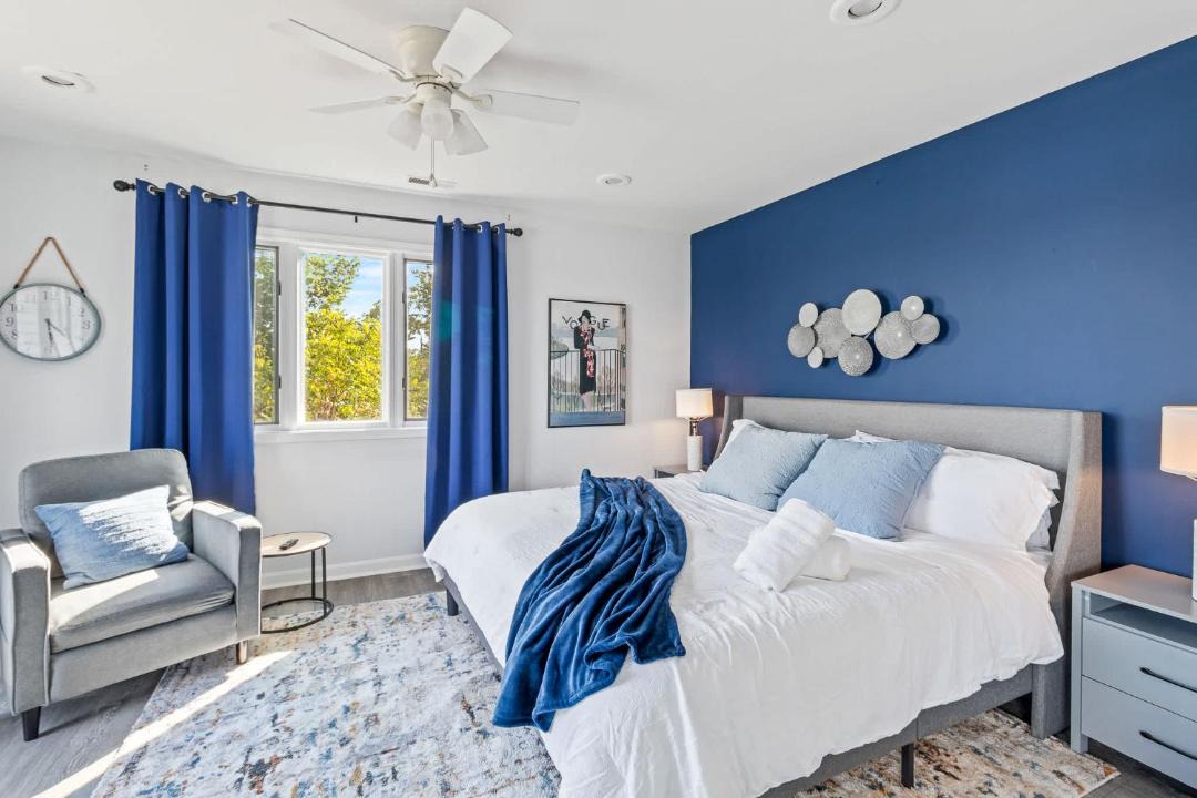 Photo of Bedroom in Utica