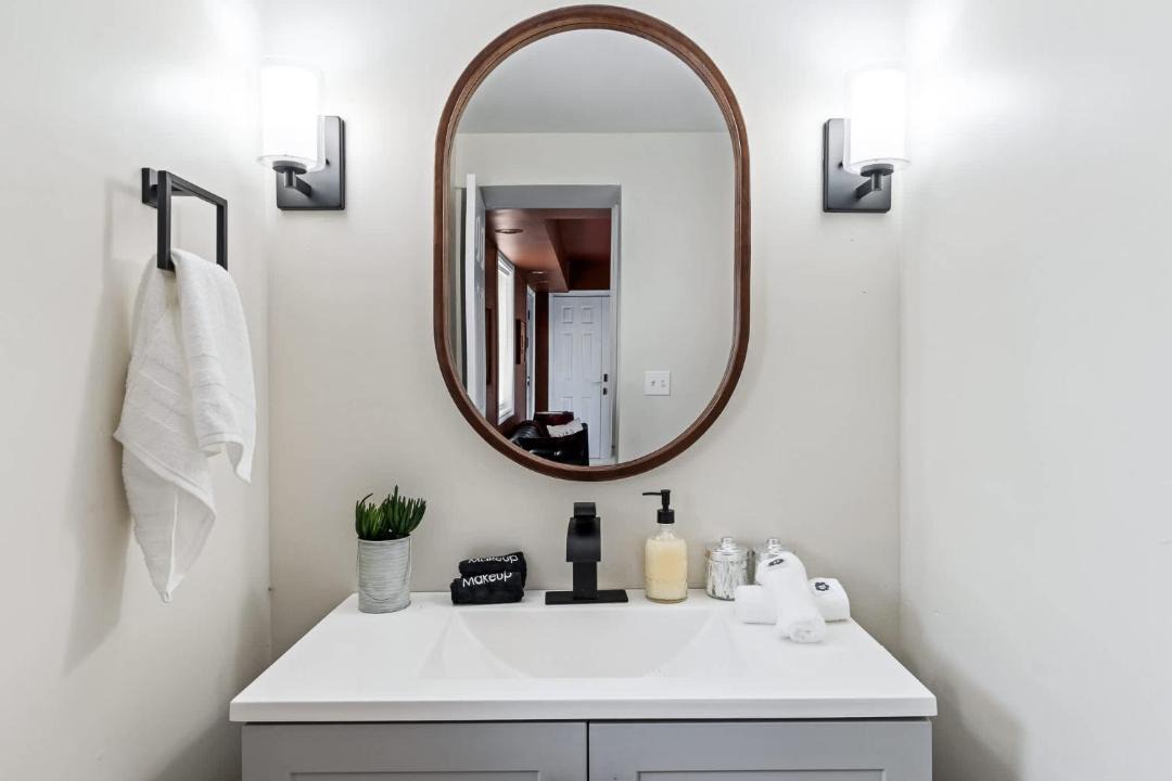 Photo of Bathroom in Utica