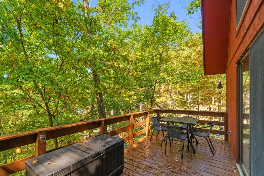 Photo of Patio Balcony in Basye