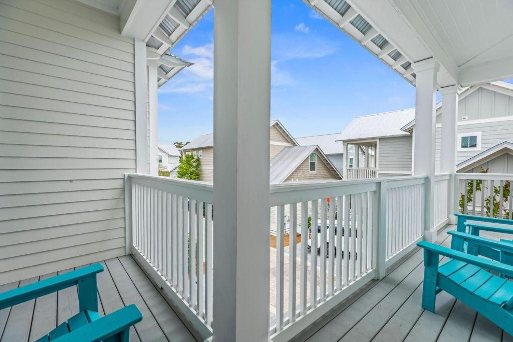Photo of Patio Balcony in Grayton Beach