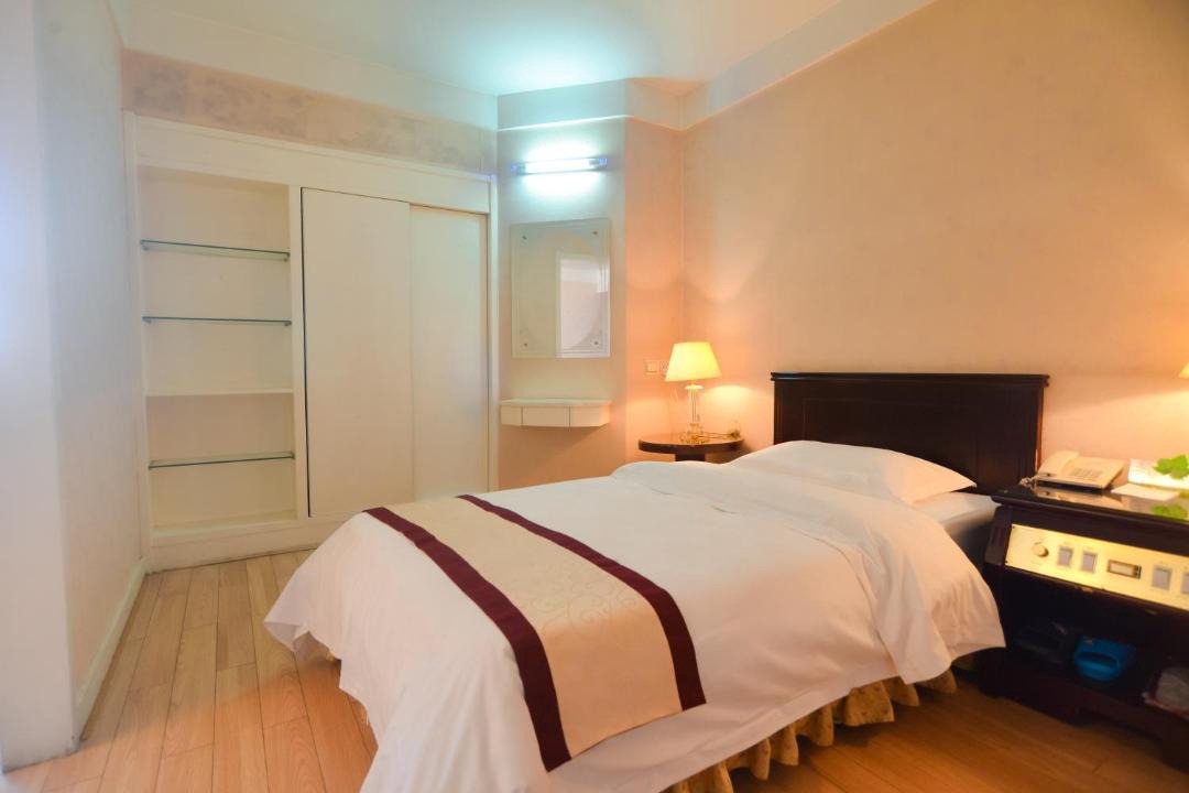 Photo of Bedroom in Haigang