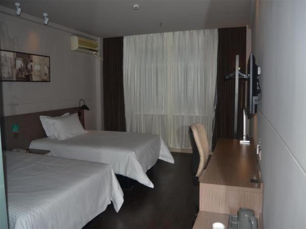Photo of Bedroom in Jinggangshan