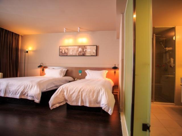 Photo of Bedroom in Jiangxia District