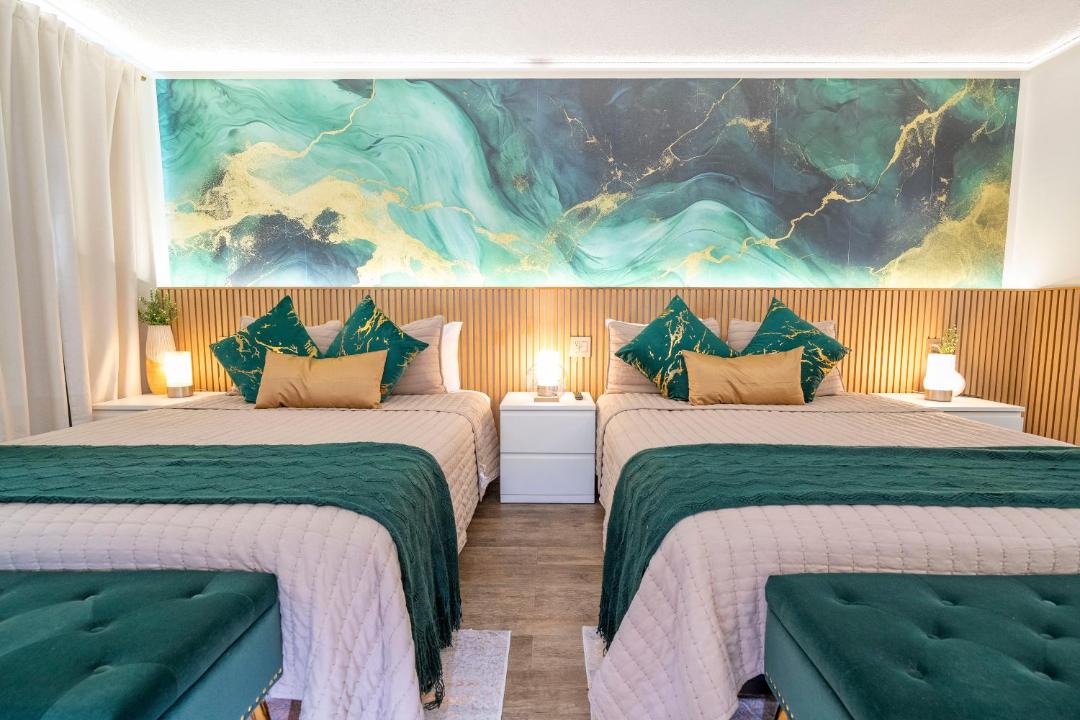 Photo of Bedroom in Florida Center