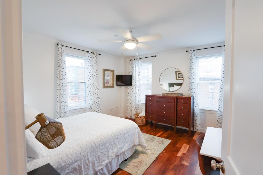 Photo of Bedroom in Harrison Lenox