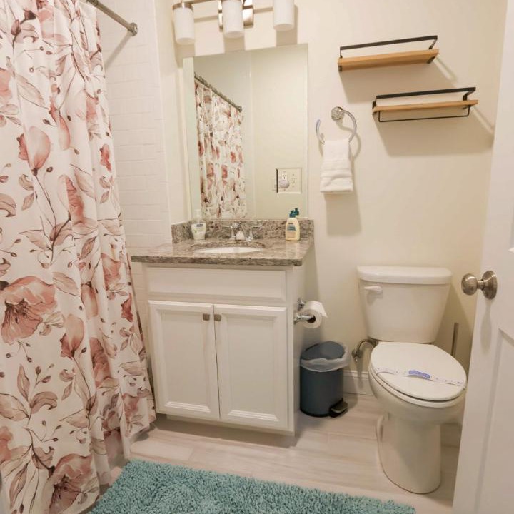 Photo of Bathroom in Harrison Lenox