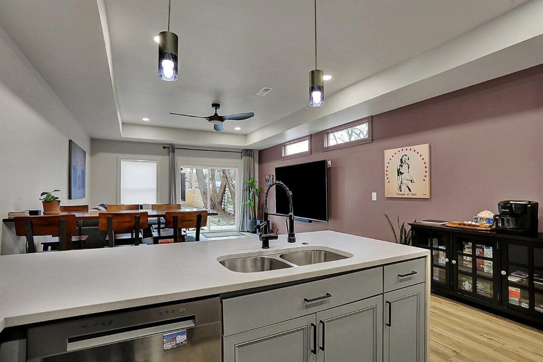 Photo of Kitchen in Fountain Square