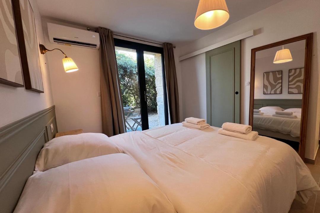 Photo of Bedroom in Montfavet