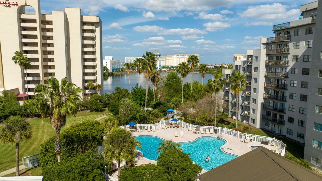 Photo of Patio Balcony in Florida Center