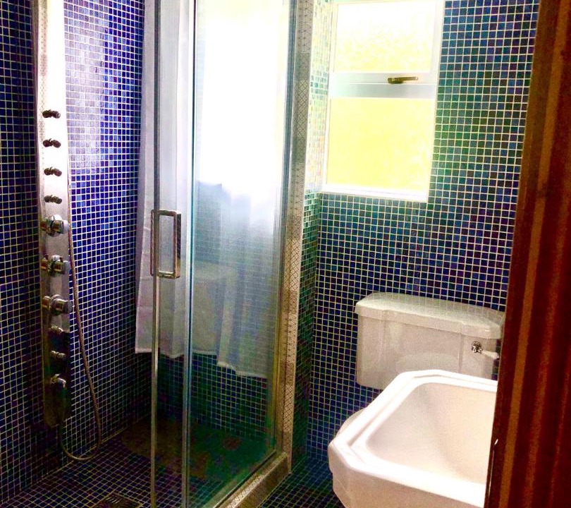 Photo of Bathroom in Connacht