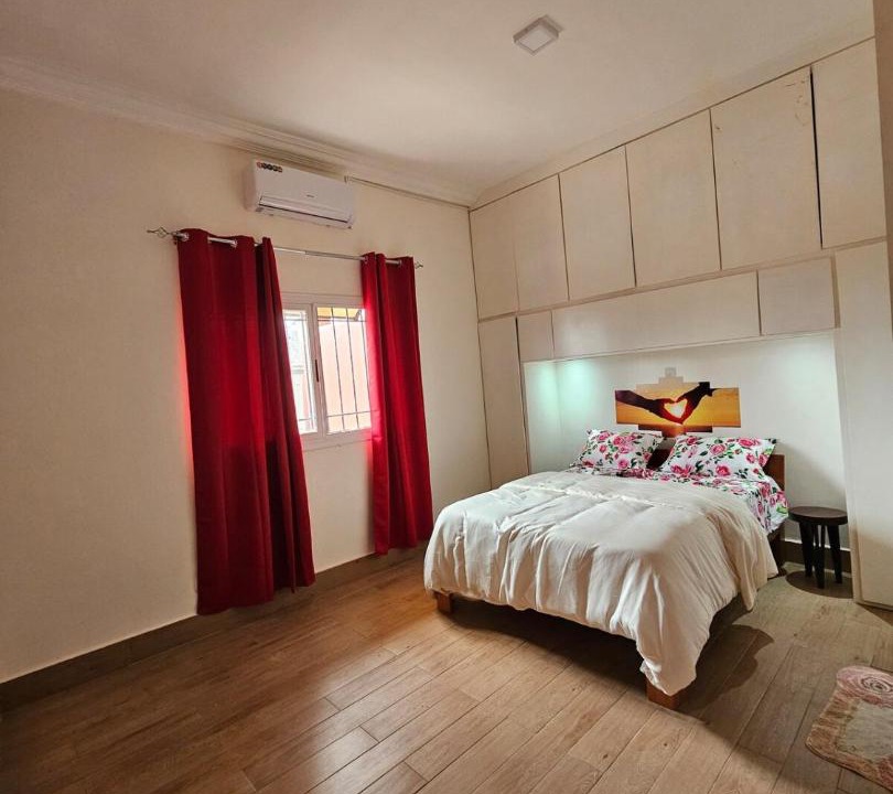 Photo of Bedroom in Pointe-Noire