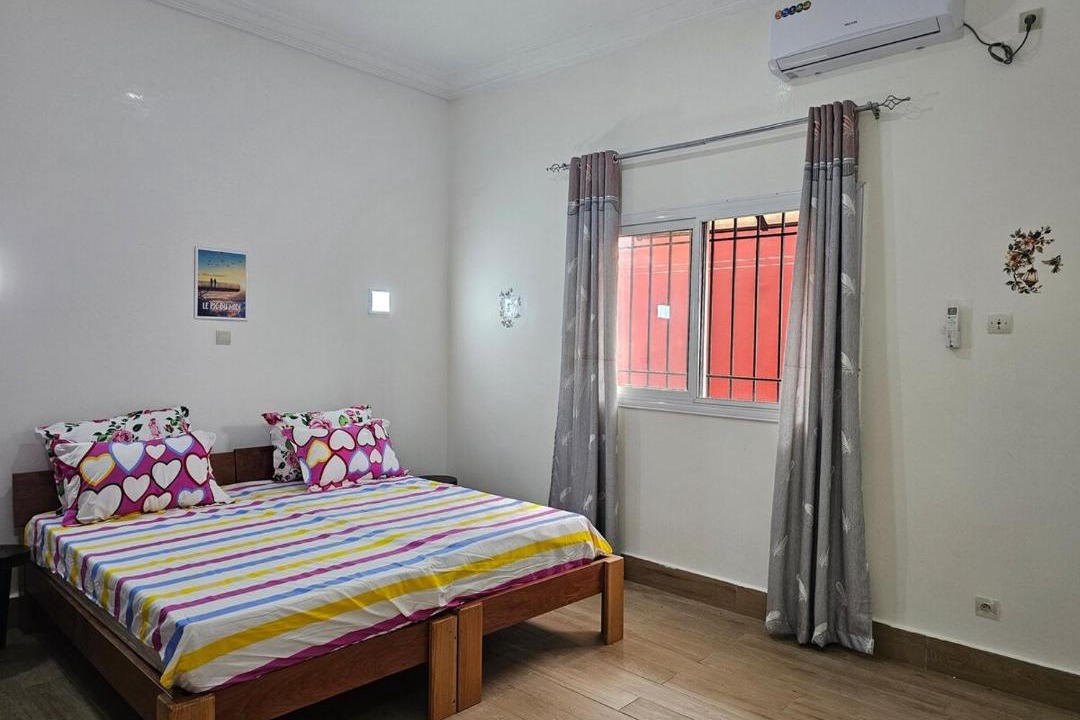 Photo of Bedroom in Pointe-Noire