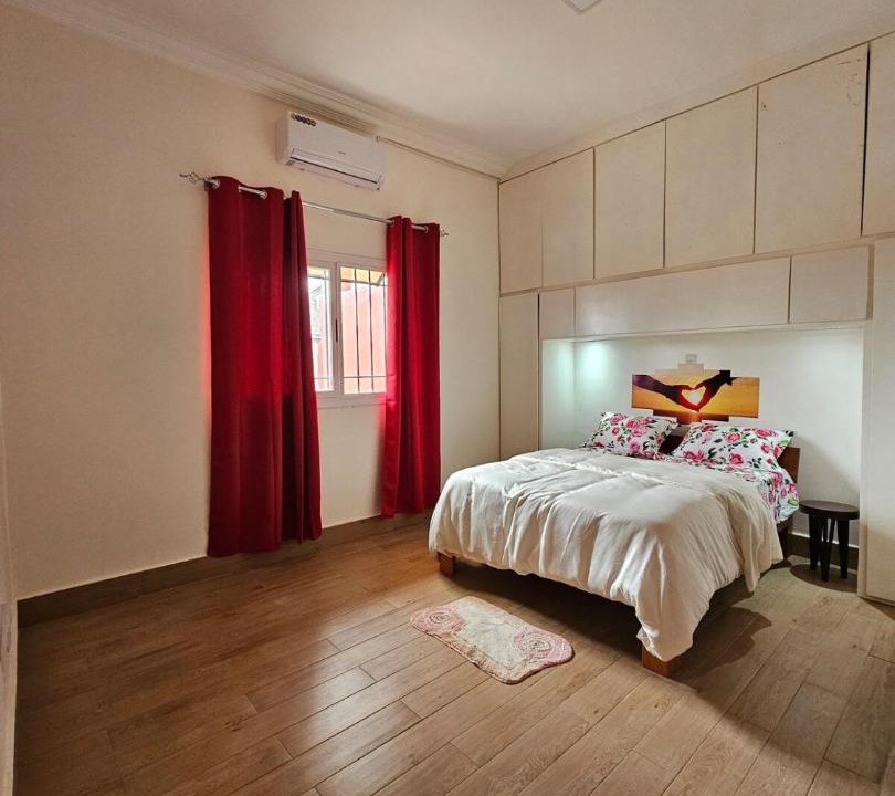 Photo of Bedroom in Pointe-Noire