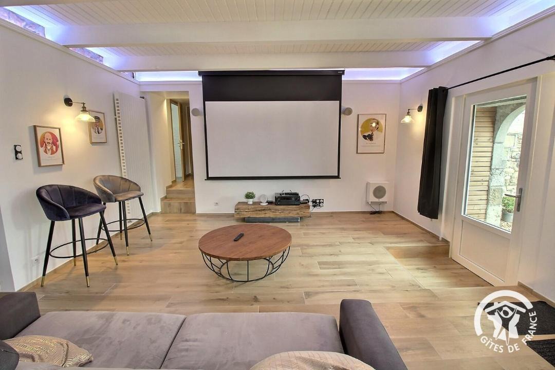 Photo of Livingroom in Caouennec-Lanvezeac