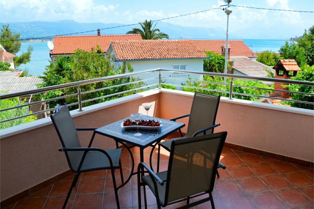 Photo of Patio Balcony in Mastrinka