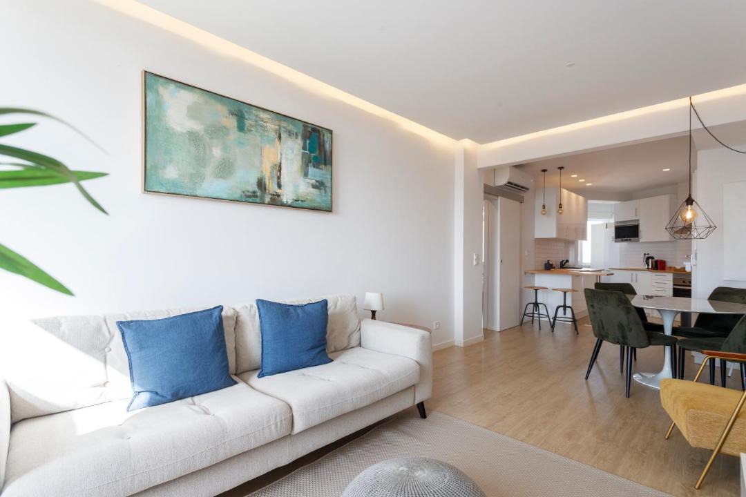 Photo of Livingroom in Linda-a-Velha
