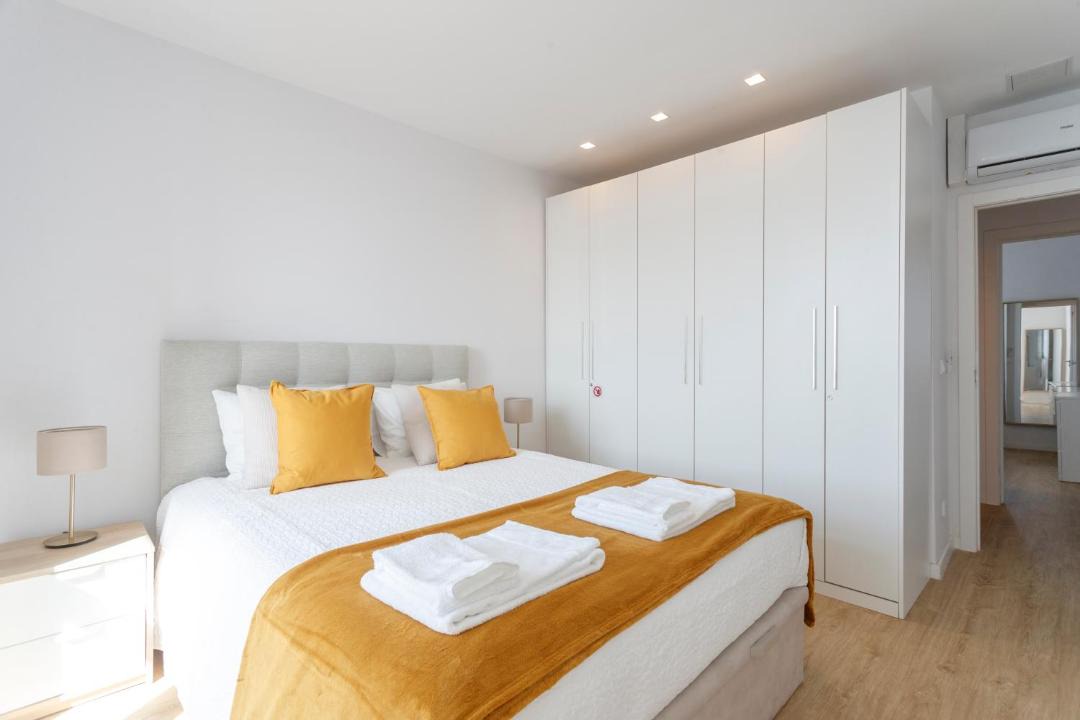 Photo of Bedroom in Linda-a-Velha