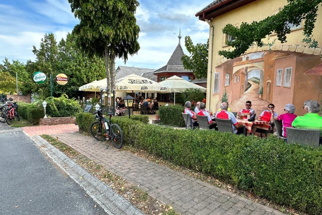 Photo of Others in Fertoszeplak